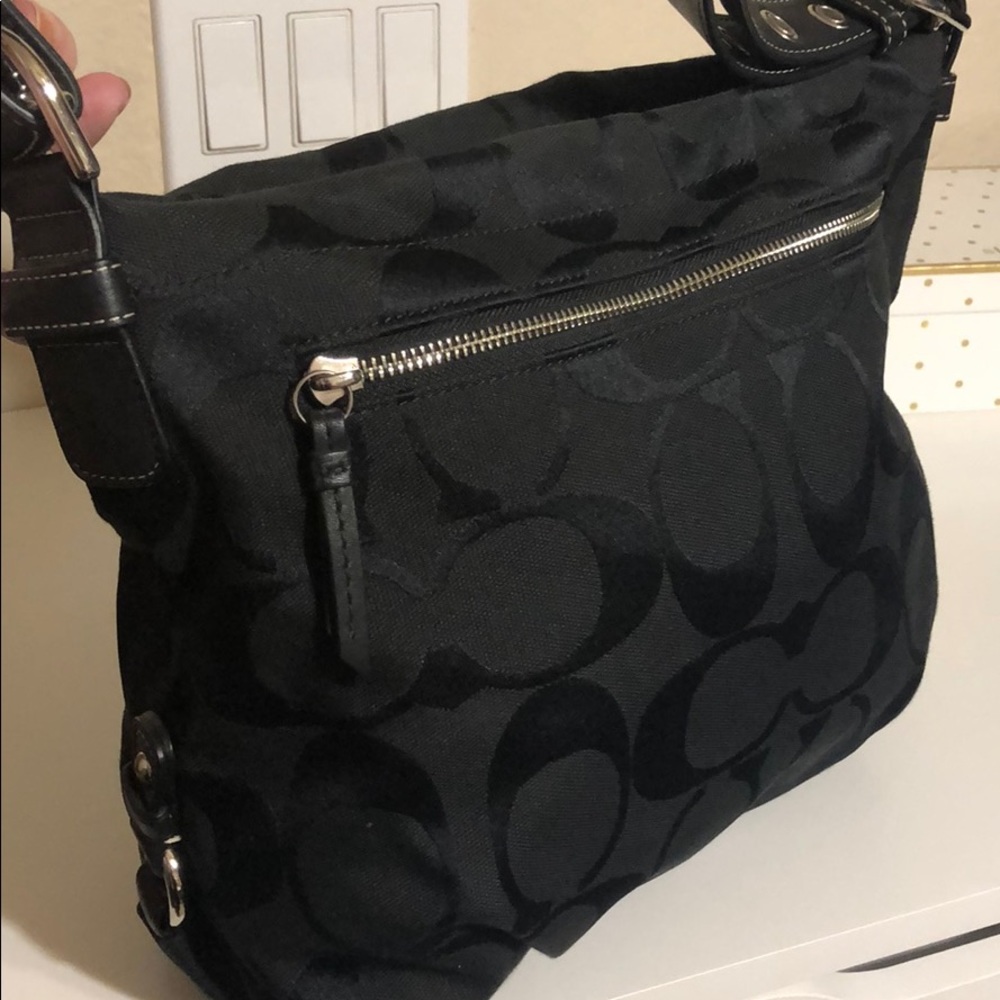 Black Coach Shoulder Bag (cloth, gently used)